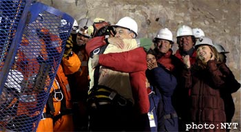chilean first miner rescued. photo:NYT